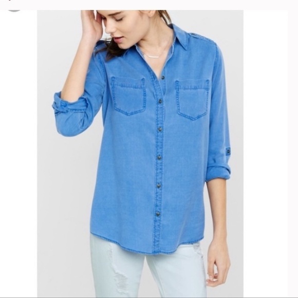 Express Boyfriend Button-Up - Picture 2 of 5